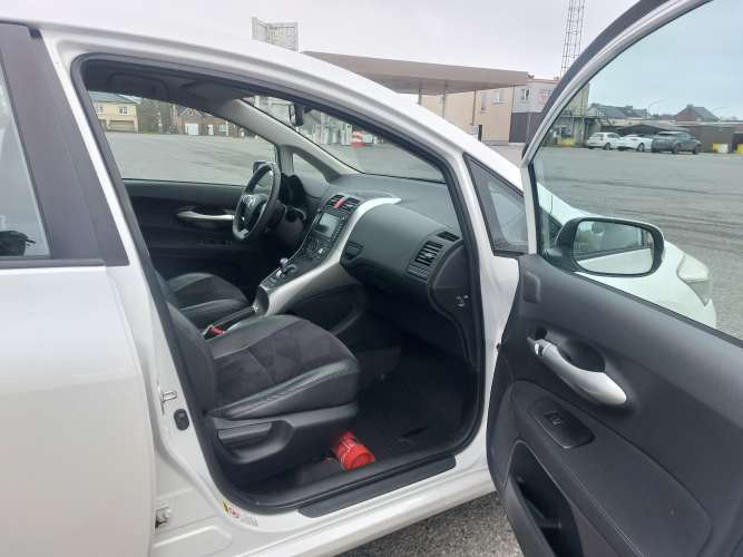 Preview Image 8