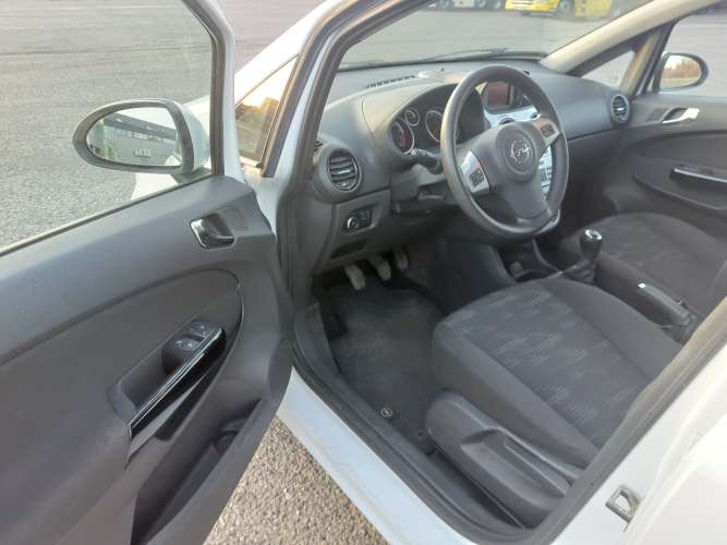 Preview Image 11